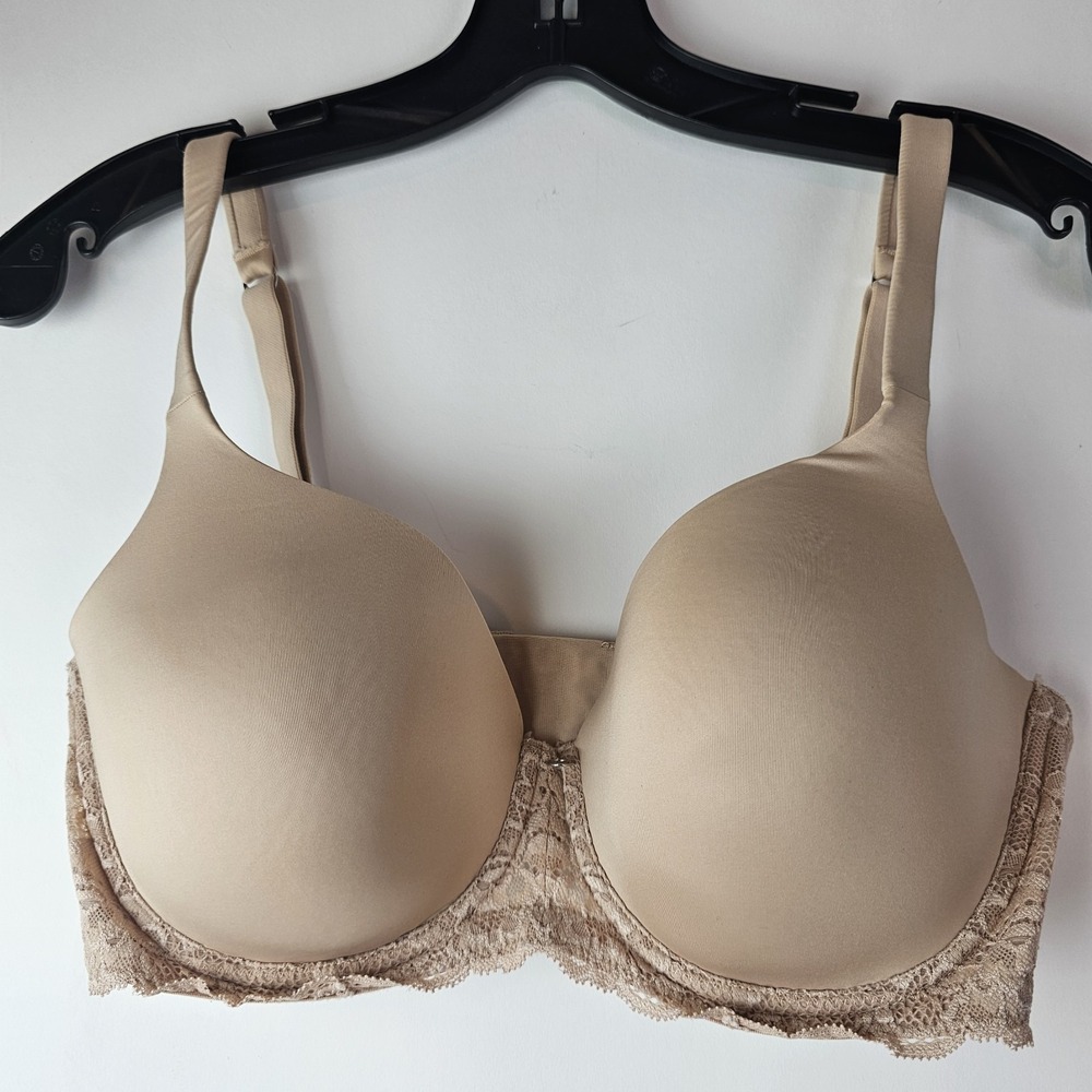 Montelle 34E Bra Beige Full Coverage T-shirt Underwire Foam Cup Lace Trim